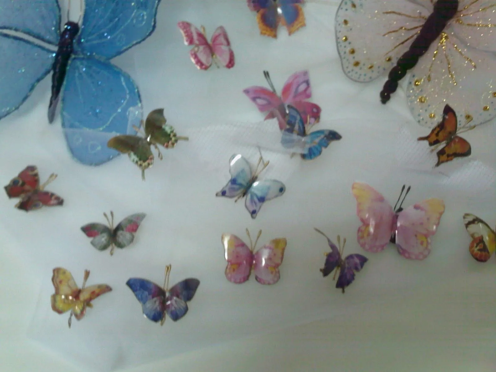 Crea y Aprende Manualidades : flores y mariposas