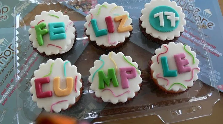 Creaciones Dulce Amore on Pinterest | Cupcake, Cupcake Minions and ...