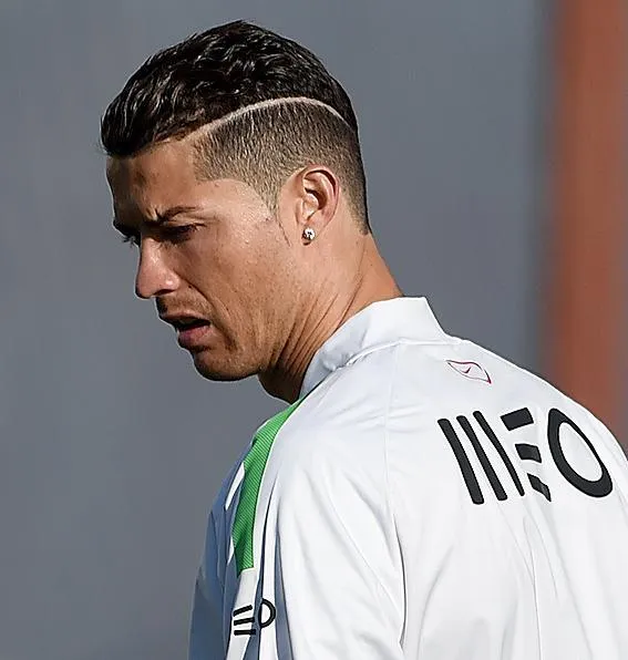 Cristiano Ronaldo estrena corte de cabello