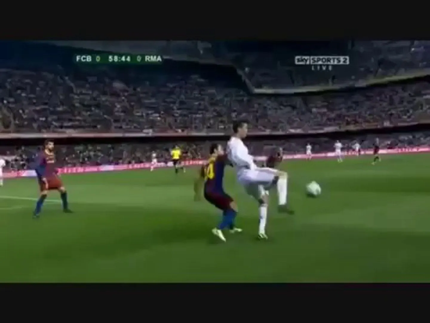 Cristiano ronaldo humilla al Messi - Vidéo Dailymotion