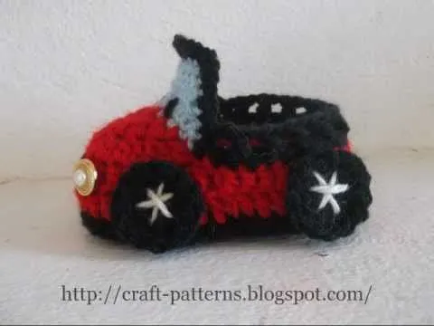 Crochet Baby Booties - YouTube