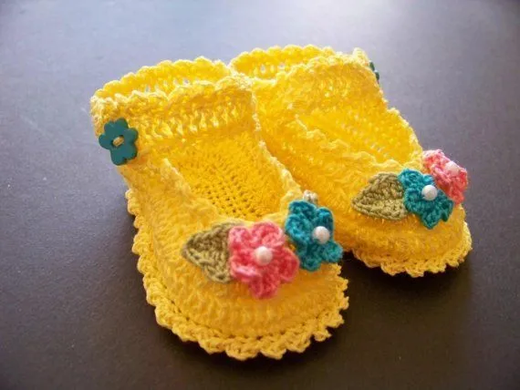 Crochet Newborn/Reborn Mary Jane Booties Newborn