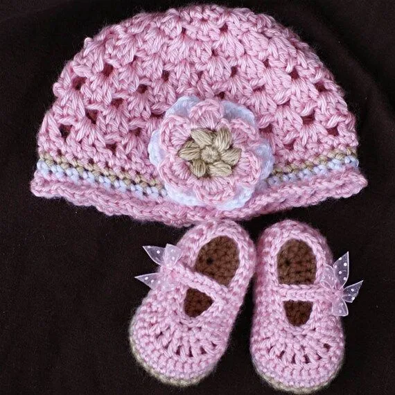 Crochet Pattern Set for Baby Ribbon Maryjane Booties by ebethalan Crochet Pattern Set for Baby Ribbon Maryjane Booties by ebethalan