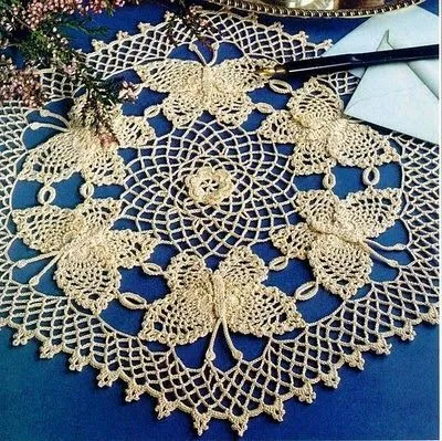 crocheted lace: Butterfly Doily or Centerpiece