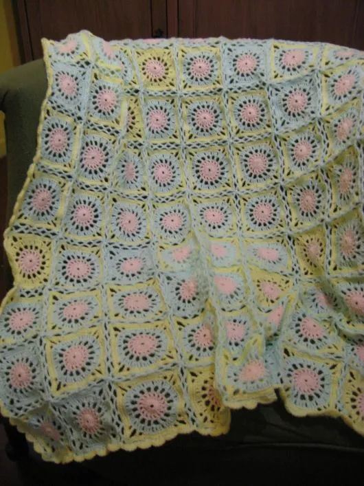 Sabanitas para bebé tejidas a crochet - Imagui
