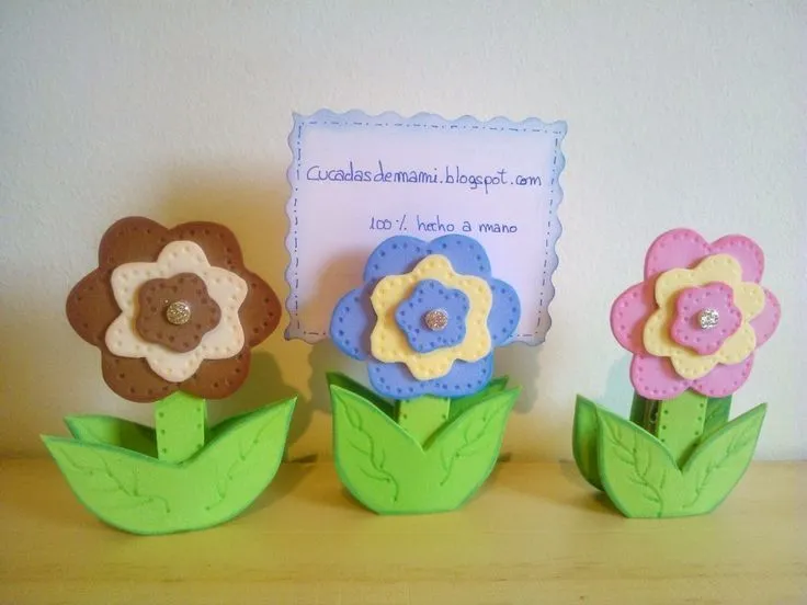 Cucadas de mami: Pinzas de madera decoradas con flor de goma eva ...
