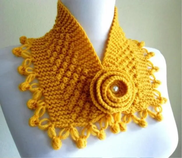 Hermosos cuellos tejidos en crochet - Imagui