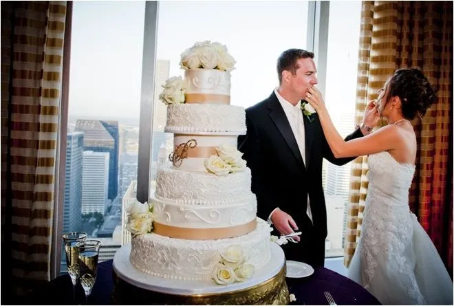 Cuánto cuesta su torta de matrimonio?