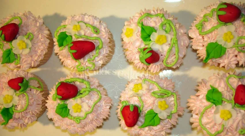 Cupcakes de rosita fresita - Imagui