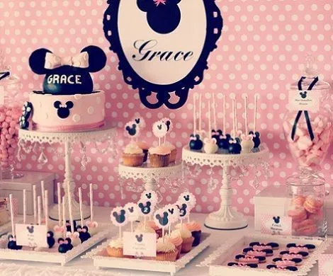 Segundo cumpleaños; Minnie Mouse