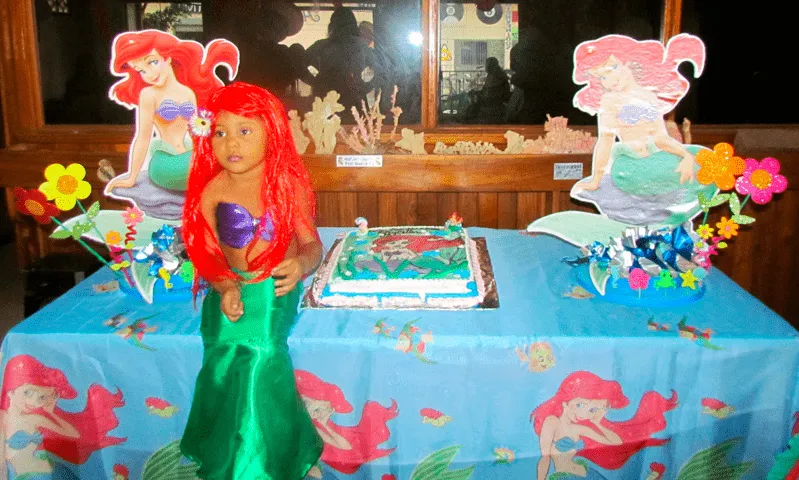 Decoración para fiestas de Ariel la sirenita - Imagui