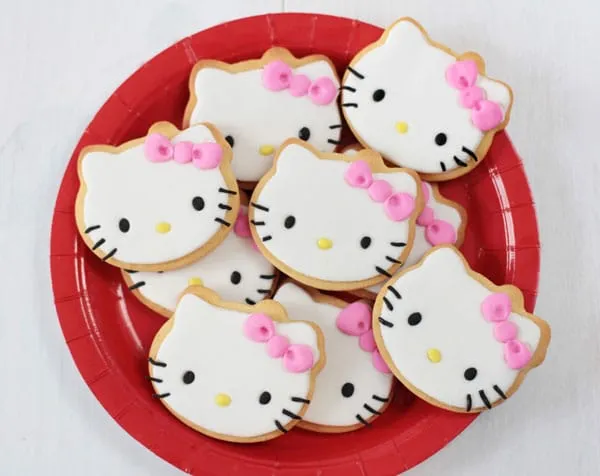 Como hacer invitaciónes caseras de Hello Kitty - Imagui