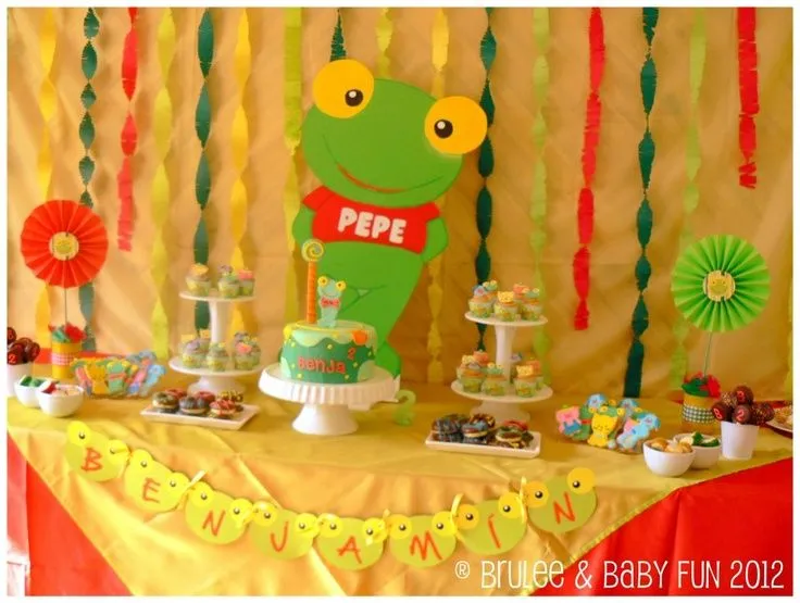 Mesa Sapo Pepe 1 | Fiestas tematicas: Pepe y Pepa | Pinterest