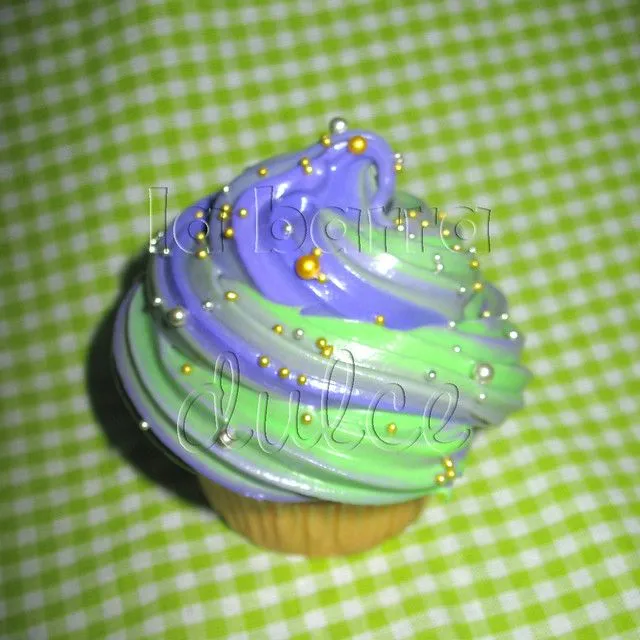 Cupcakes decorados de Tinkerbell - Imagui