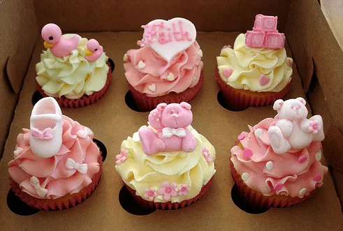 Cupcakes decorados con motivos de bebés (para embarazadas) - Paperblog