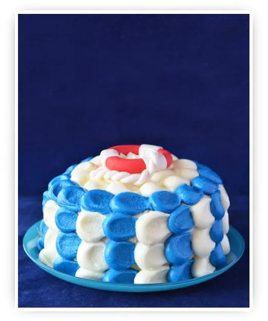 Cupcakes a diario: Pastel marinero en mi tónica habitual de la ...