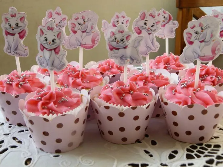 Cupcakes Gata Marie | Cupcakes that I love | Pinterest | Cupcake