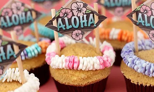 Cupcakes hawaianas para disfrutar del verano - Cocinar con niños ...