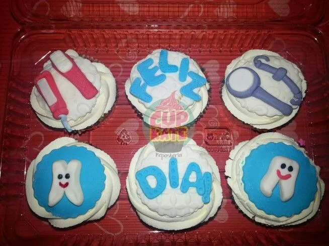 cupcakes para el dia del odontologo | Cupcakes | Pinterest