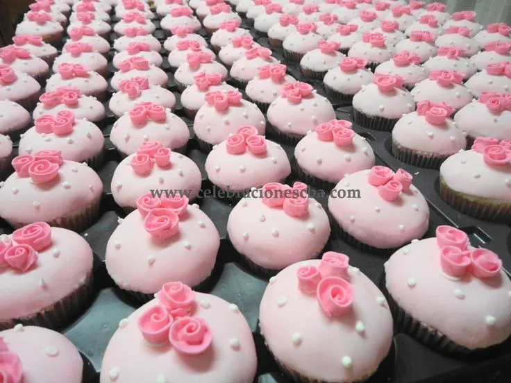 Cupcakes para quinceañeras. | Cupcakes Celebraciones Diseño Dulce ...