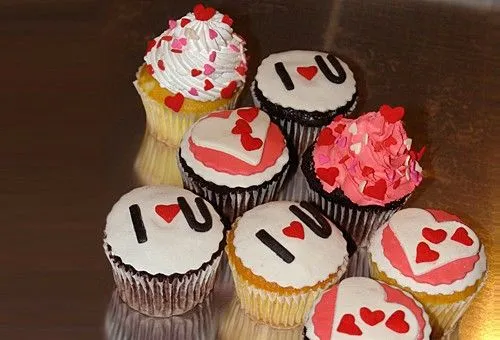 Cupcakes decorados de amor - Imagui