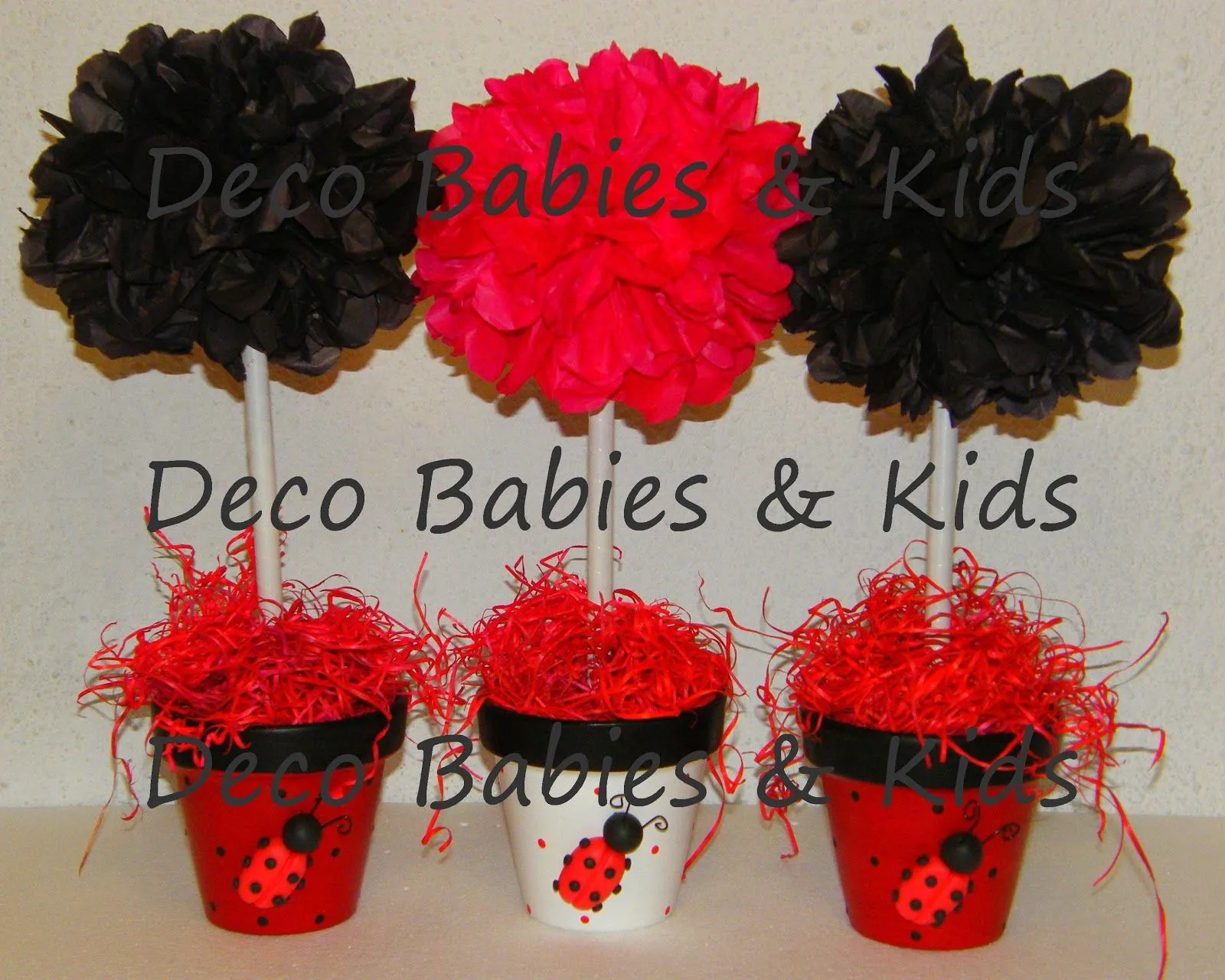 Deco Babies & Kids: Centros de mesa Arbolitos con pompones de ...