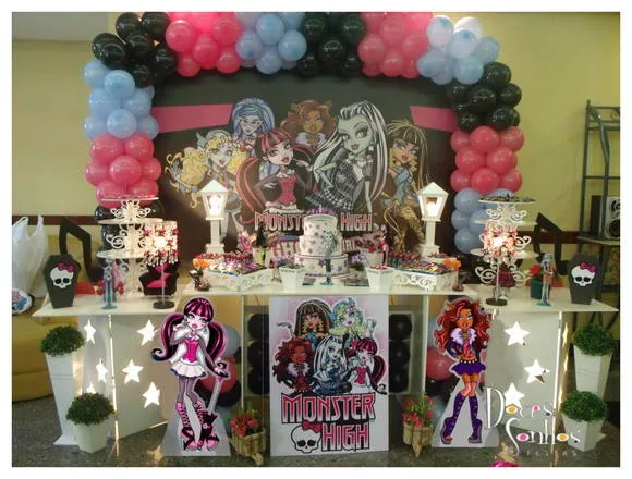 Decoração Festa Monster High provençal | Atelier Doces Sonhos ...