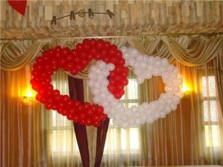 Decoración de boda con telas y globos - Imagui