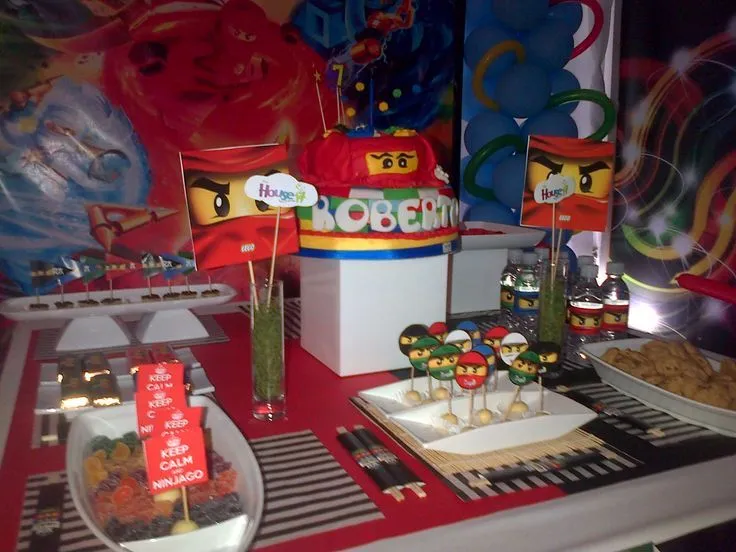 DECORACION FIESTA INFANTIL NINJAGO on Pinterest | Salons, Mesas ...