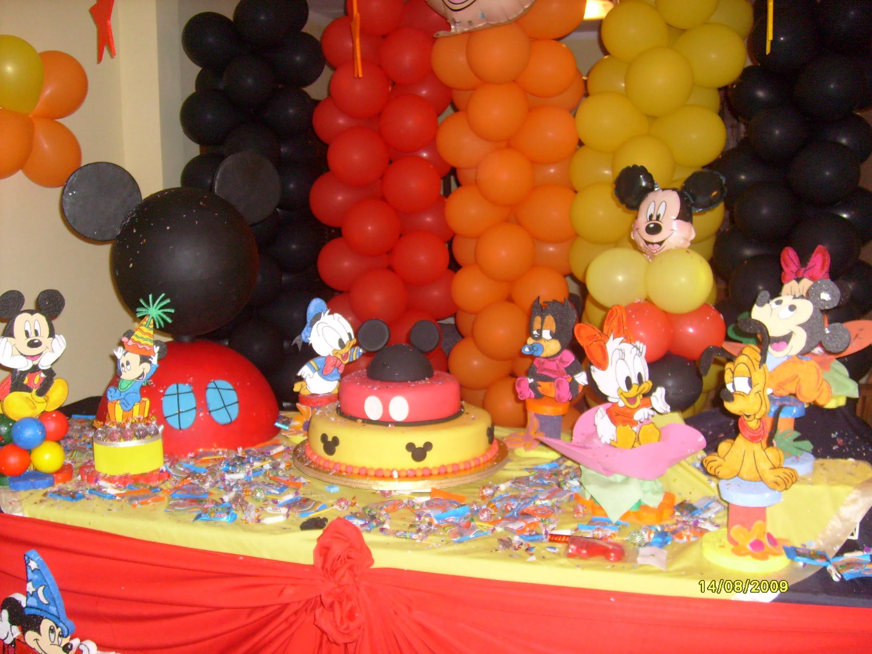decoración fiesta mickey mouse - Buscar con Google | Mikey ...