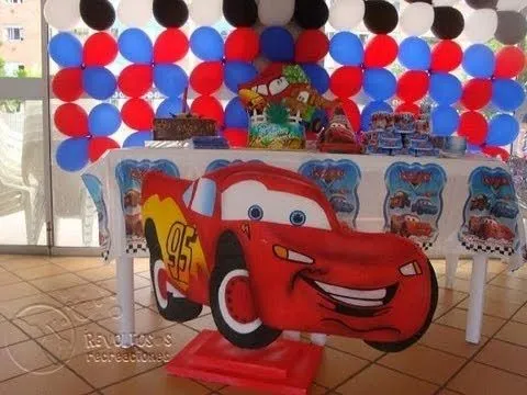 Decoración de fiestas infantiles cars con globos - Imagui