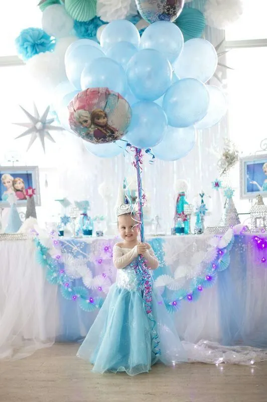 Decoracion con globos de Fiesta de Frozen | Curso de organizacion ...