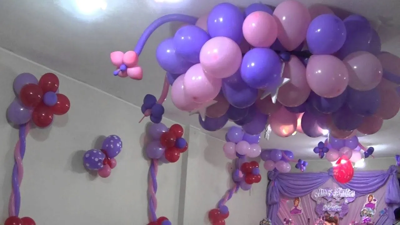 Decoracion de globos sofia - YouTube