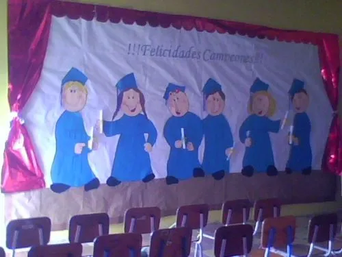 Imagen mural de graduacion - grupos.