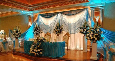 Decoraciónes de fiesta de matrimonio con telas y luces - Imagui