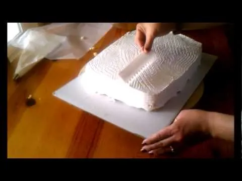Decoracion de pastel/ how to decorate a cake - YouTube