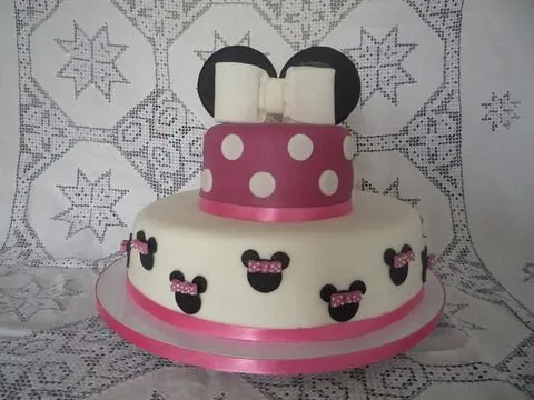 Modelos de tartas de Minnie Mouse - Imagui