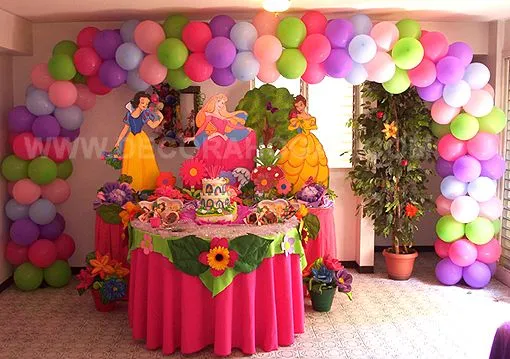 Decoración de fiesta de las princesas de Disney - Imagui