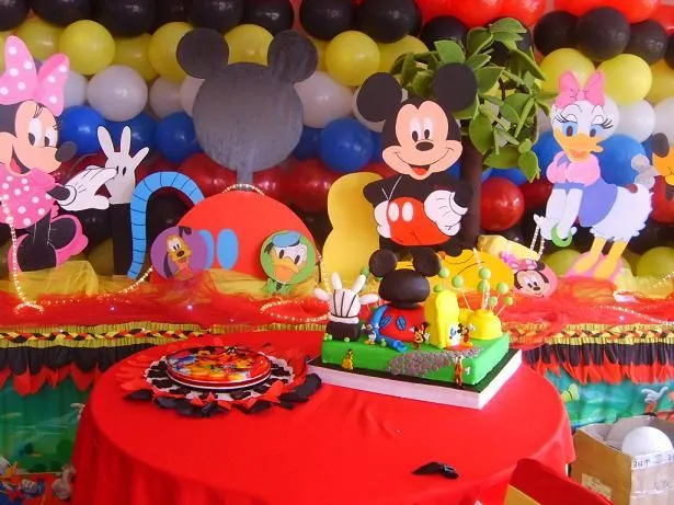 Decoración de fiestas infantiles de Mickey y sus amigos - Imagui