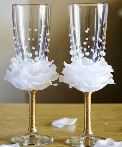 Cómo decorar unas copas para boda DIY ~ Mimundomanual