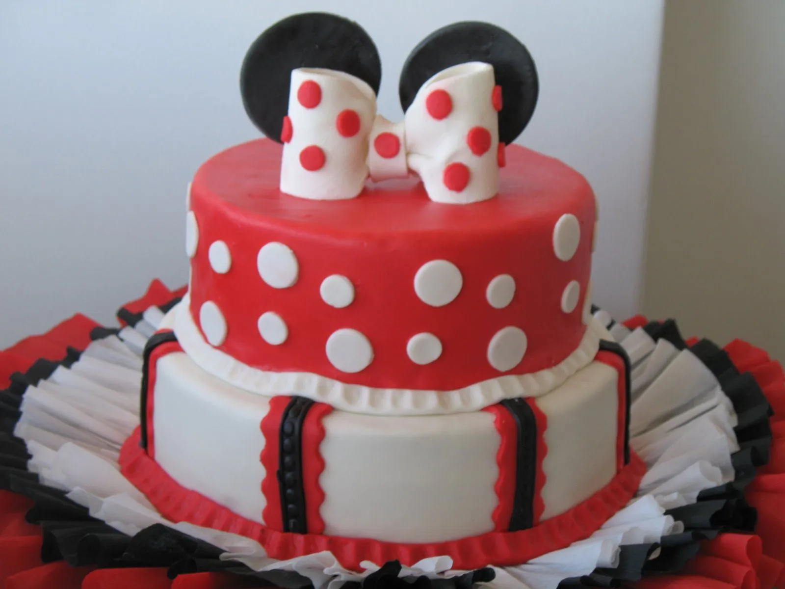 Delicias Caseras: Torta inspirada en Minnie Mouse