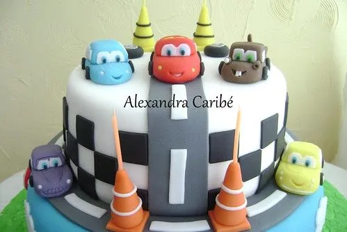 Detalhes do bolo carros - details (cars cake) | Flickr - Photo ...