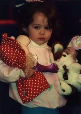 DETODOFAMOUS: Adorables Fotos de Miley Cyrus Cuándo era Bebé