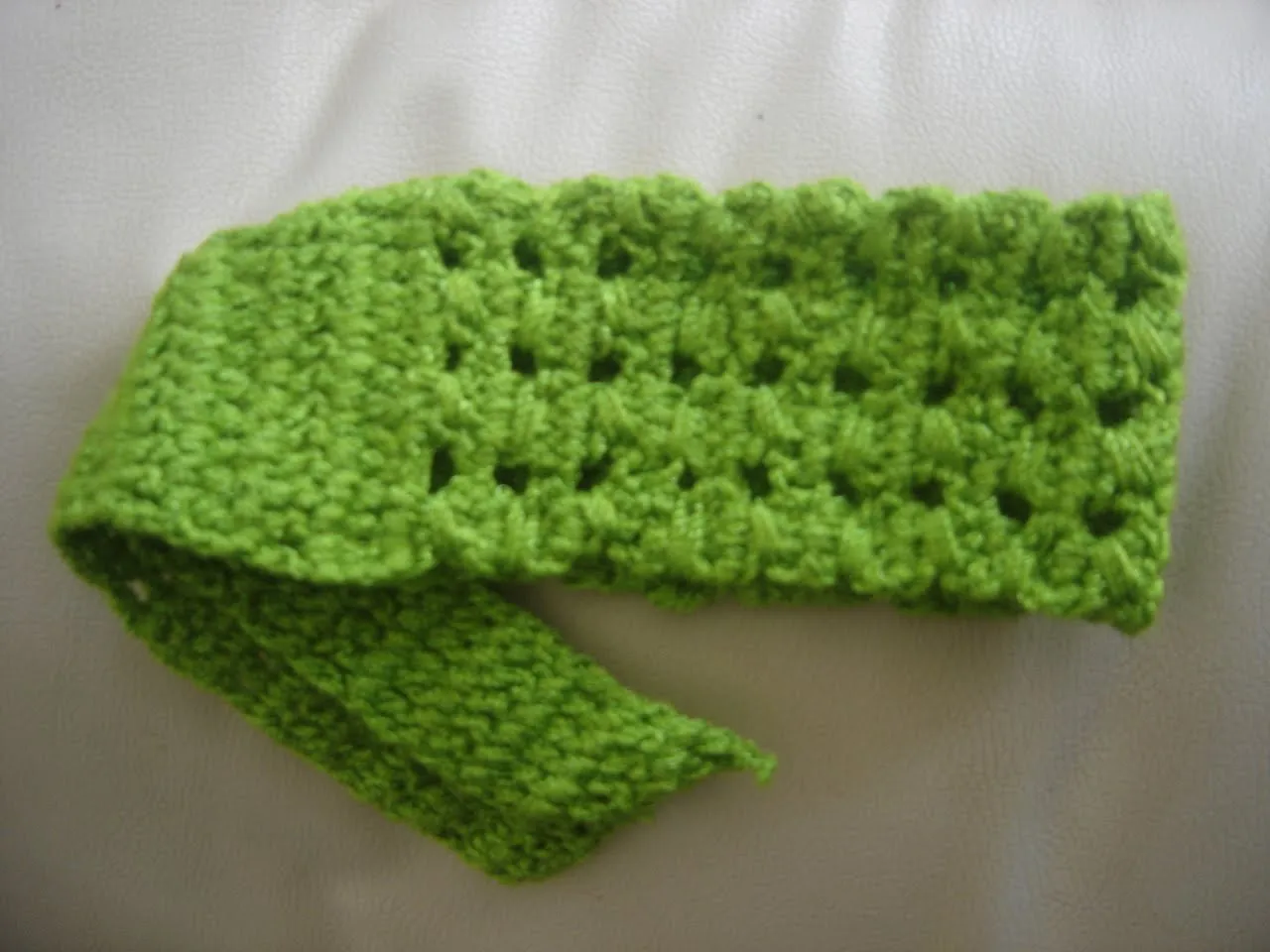 Curioseando Con Lupys: Diademas tejidas a crochet