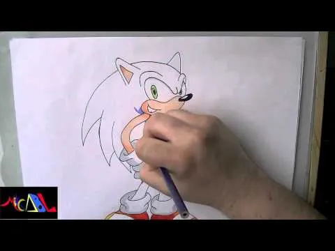 Dibujando a: Sonic - YouTube