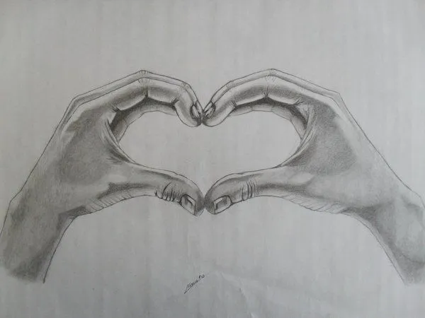 Dibujo de corazon a lapiz - Imagui