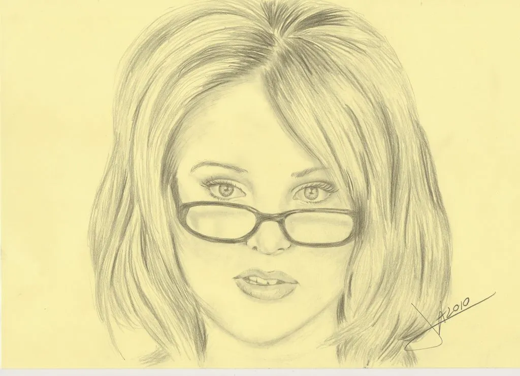 dibujo mujer con gafas jose González Platero - Artelista.com - en dibujo mujer con gafas jose González Platero - Artelista.com - en