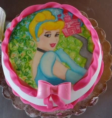 Disco de azucar pintado a mano para torta (Princesa Cenicienta ...