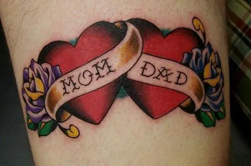 Tatuaje de corazones y rosas - Tatuajes, Fotos y Tattoos