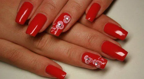 diseños de uñas acrilicas color rojo | Cristina